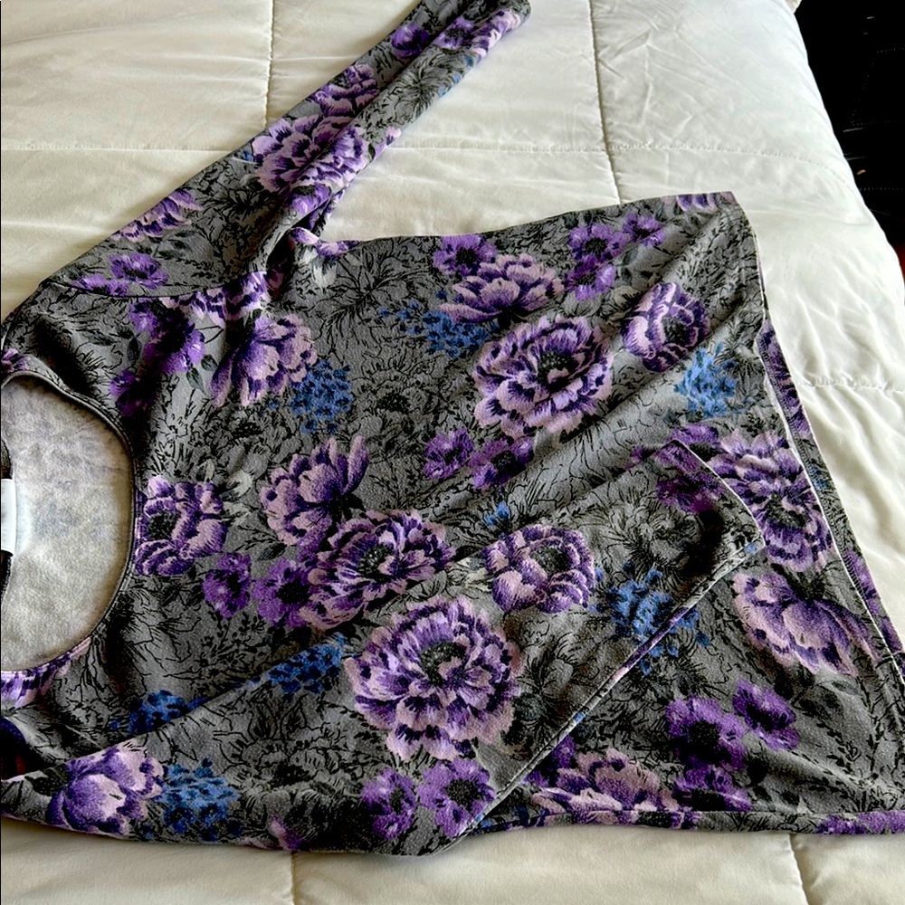 Floral Long Sleeve Top in Purple and Gray